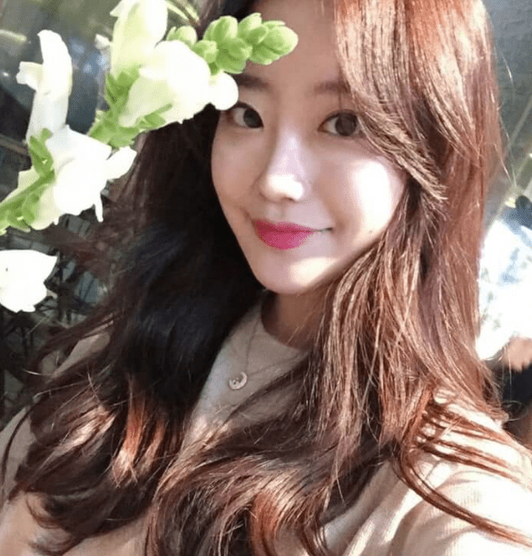 굽이치는 웨이브의 S컬 펌 헤어스타일